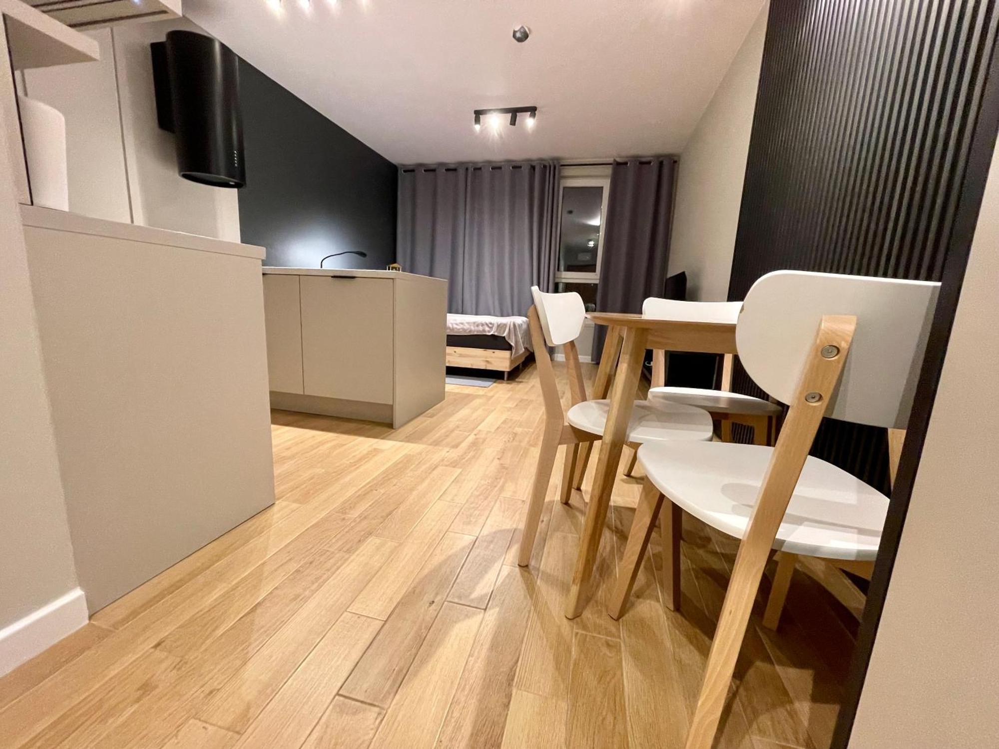 Apartmán Time&House Pileckiego Przy Centrum Onkologi I Klinice Novum Apartament Na Wylacznosc Pokoj,Sypialnia,Lozko, Lazienka,Kuchnia Varšava Exteriér fotografie